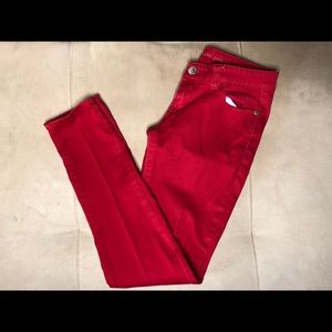 Red skinny jeans